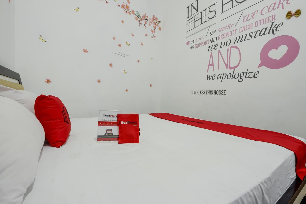 Reddoorz @ Prambanan Timur Raya Semarang Exterior photo